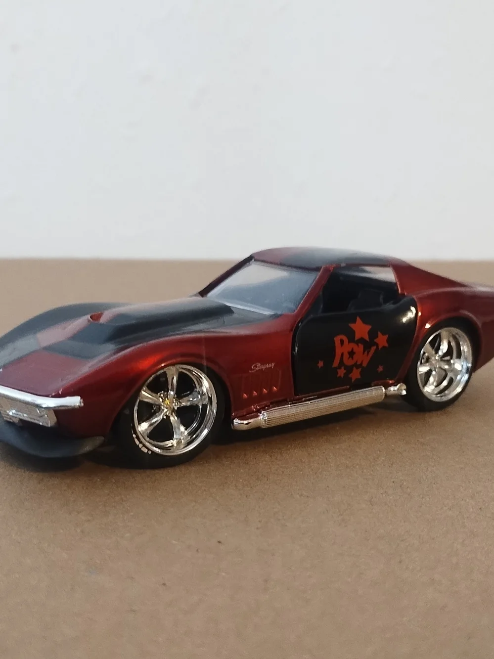 1969 Chevy Corvette stingray 1/32 scale diecast car jada very good condition